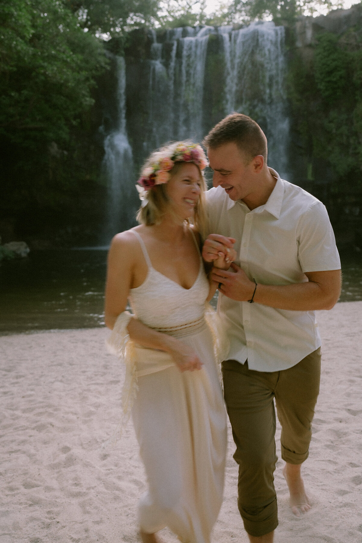 Elopements Costa Rica llanos de cortez (9 of 10)
