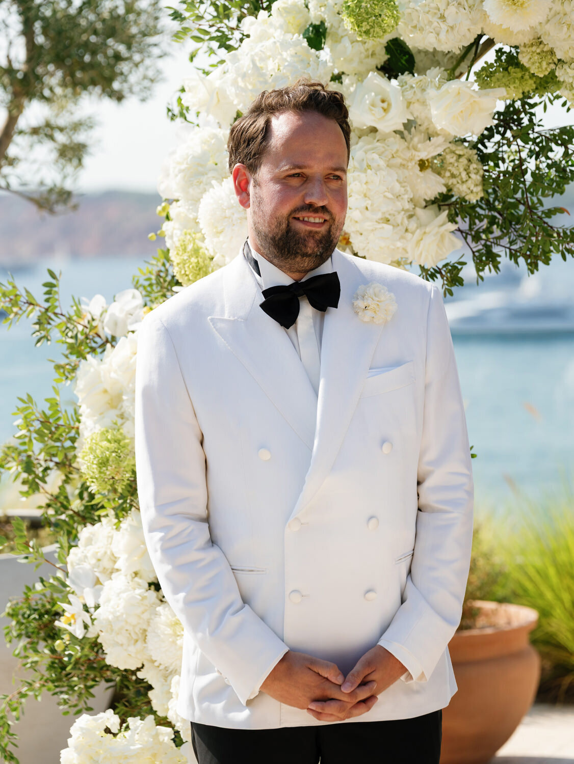 Black-Tie-Wedding-at-Four-Seasons-and-Vouliagmeni-Lake-034