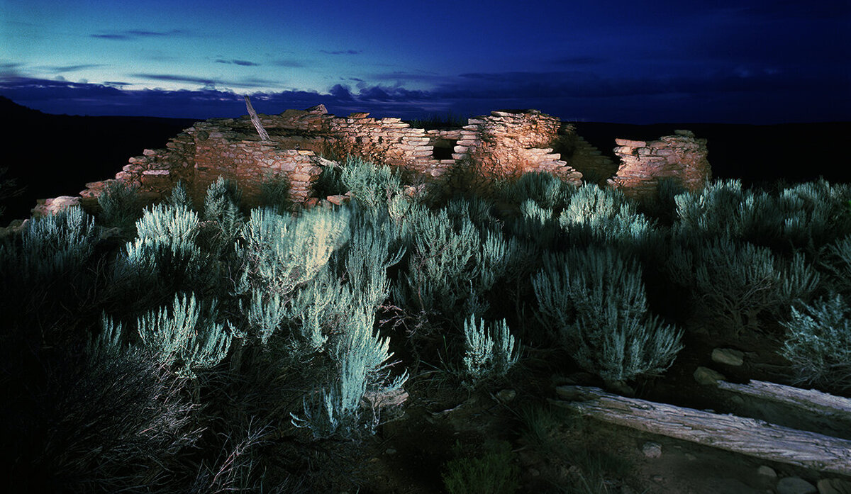 Hooded_Fireplace Ruin