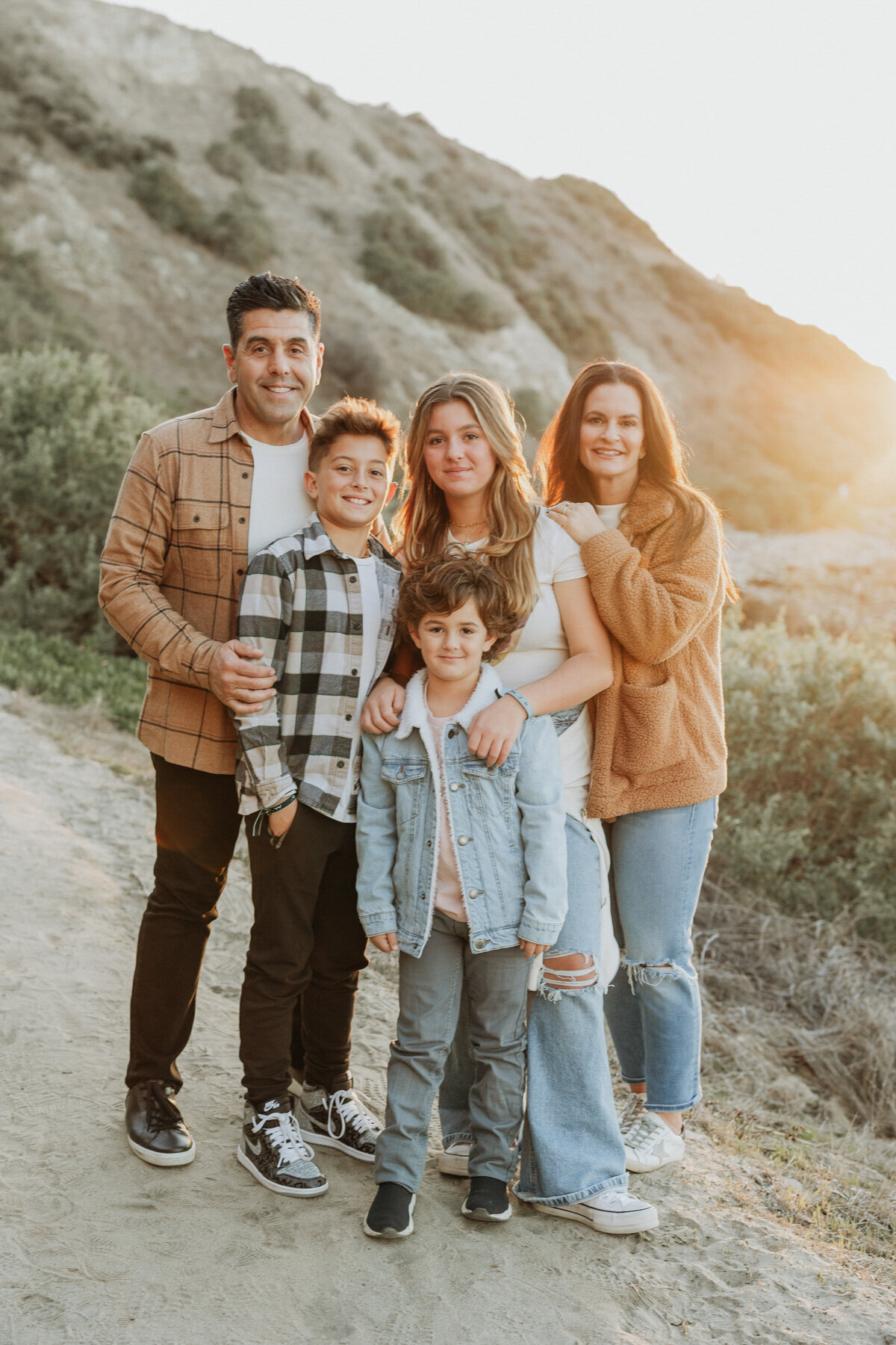 Zoom_Theory_Family_0004