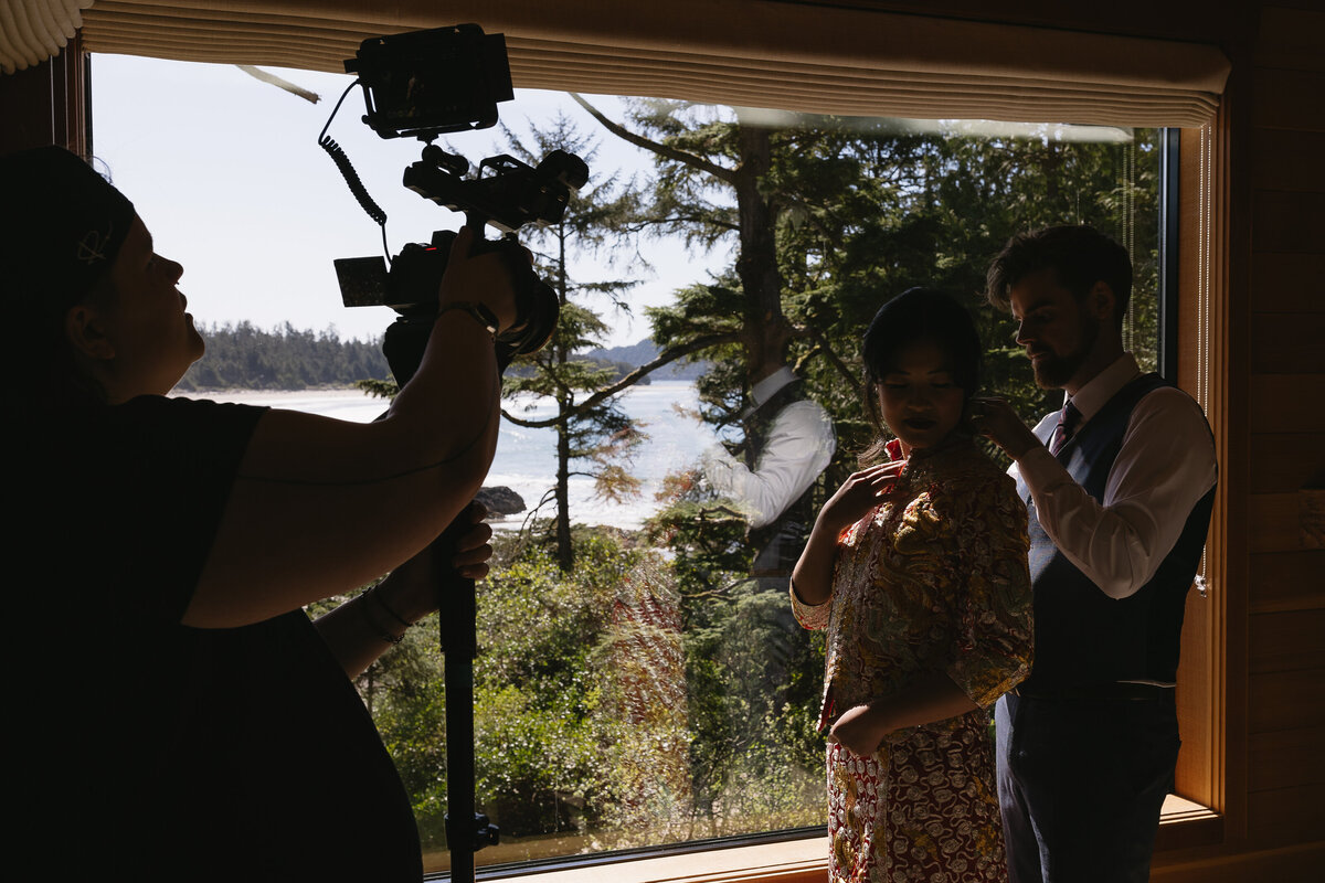 tofino-elopement-videographer-3