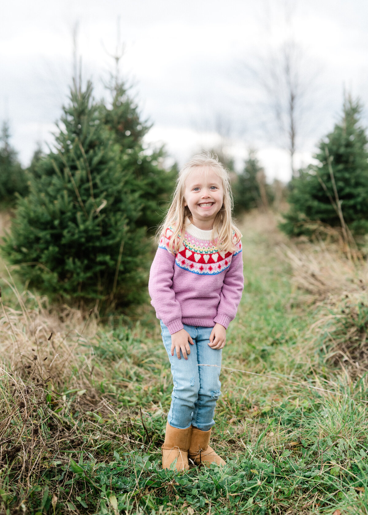 family_portraits_benjamin_treefarm_waterloo8