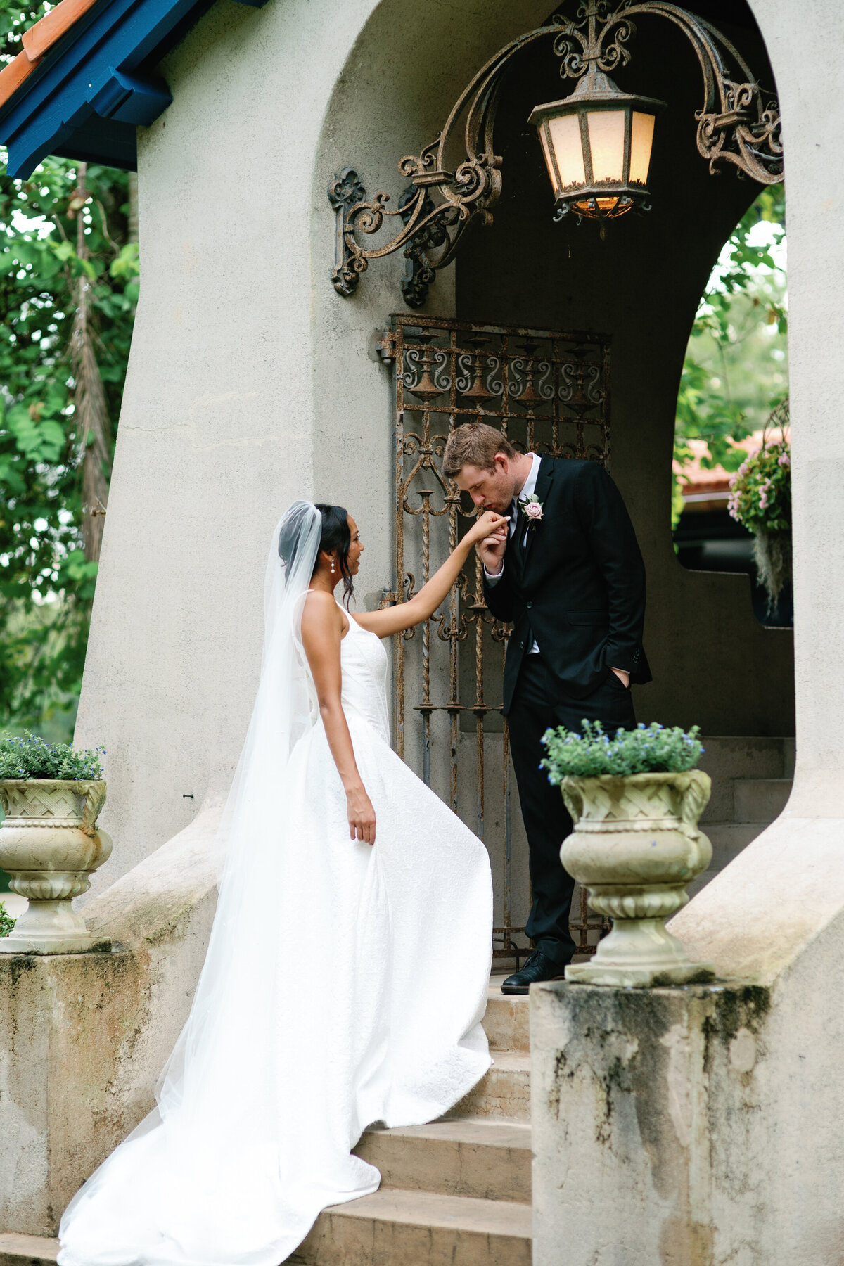 Editorial at Sydonie Mansion - Mount Dora Florida - Alaina René Photography-95