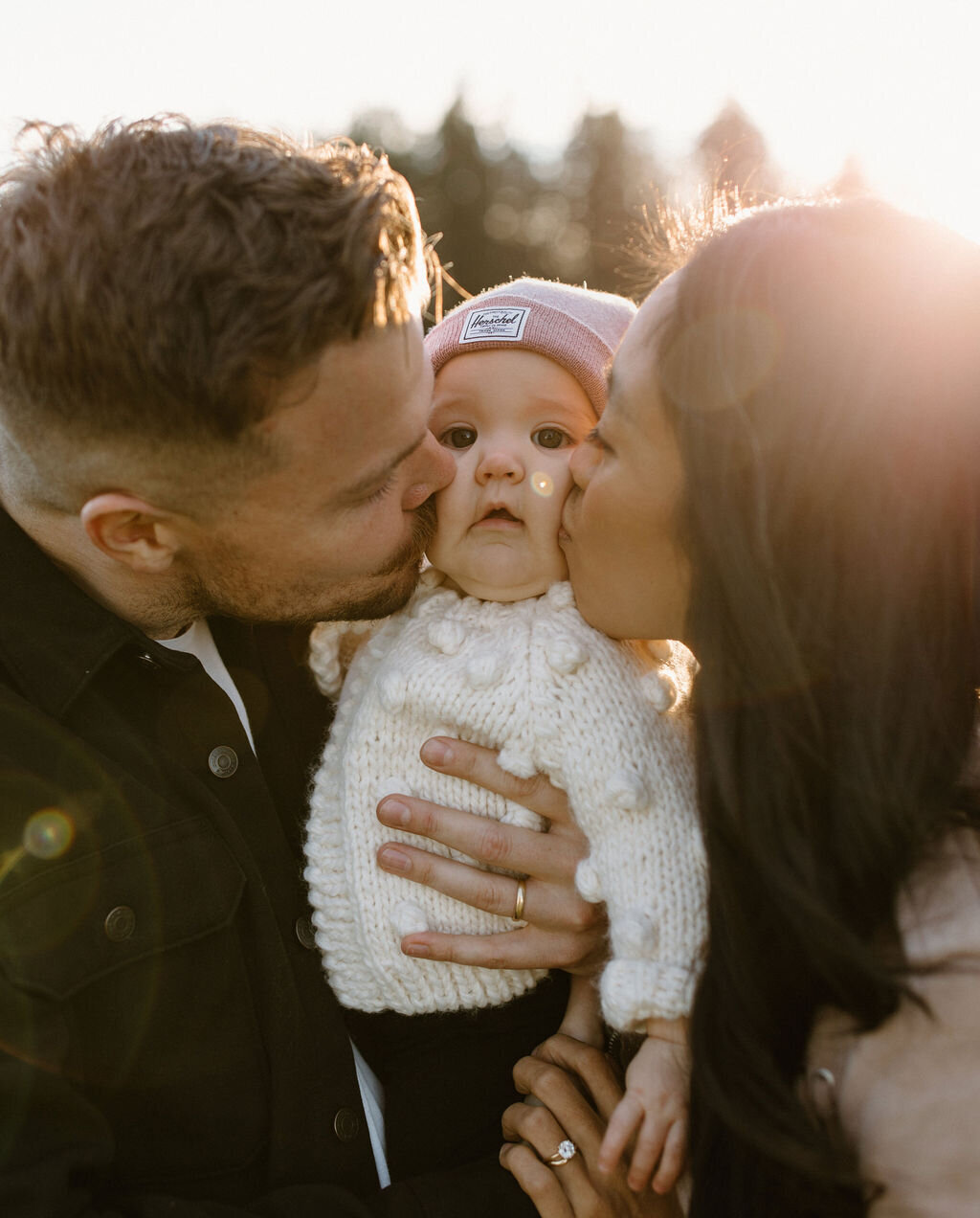 TaylorMariePhotoLiz+BrettRathtrevorBeachParksville-1-2