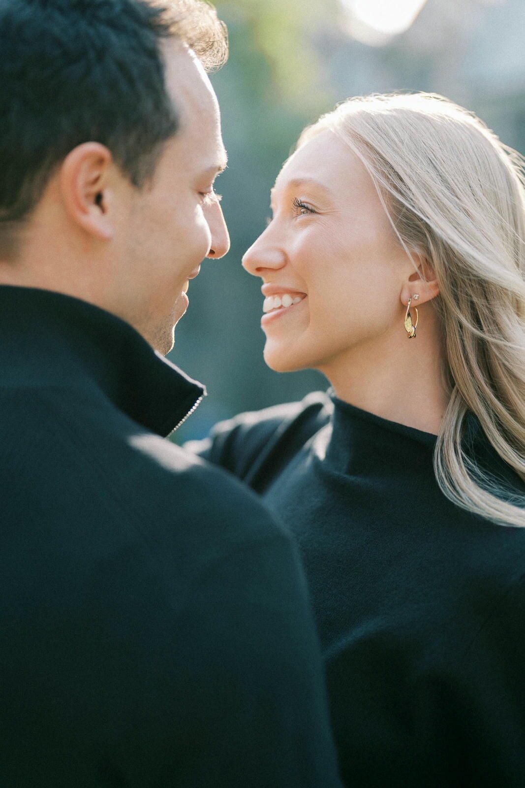 E12-Engagement-photoshoot-Trinity-College-Toronto-Jerilyn-and-Mitch-2024-10-11-2500px-1025