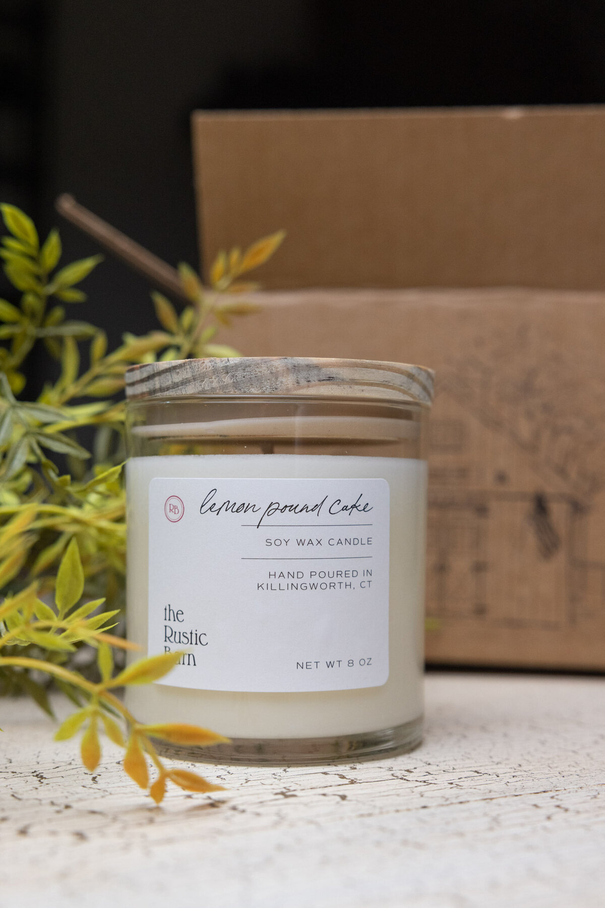 ct-brand-photography-rustic-barn-candle