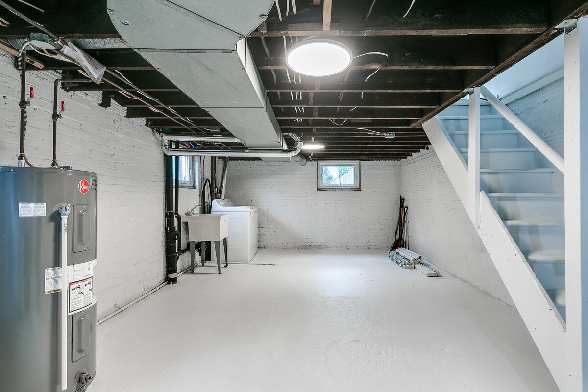 036_Lower Level