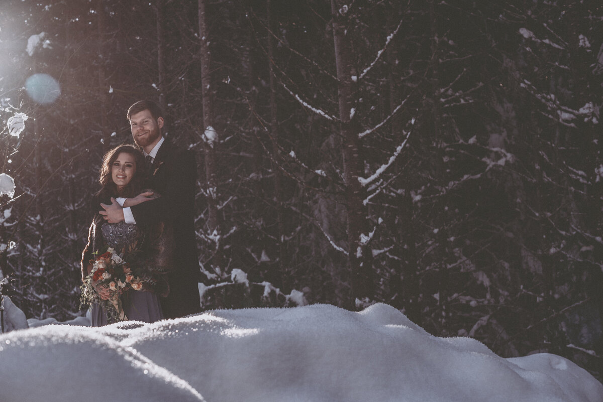 PNW_Elopement_Photographer_Winter Elopement_Tiffanyrudephotography-2031