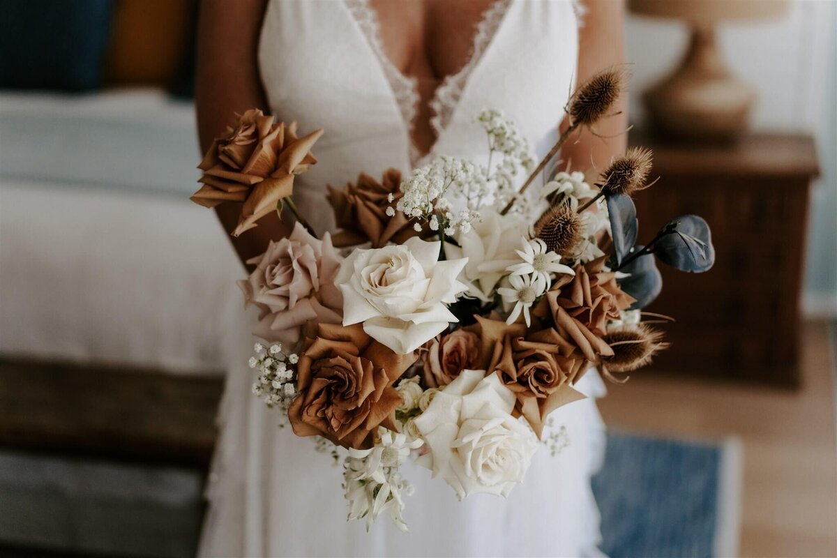 Toffee and white bouquet - Bloom and Bush