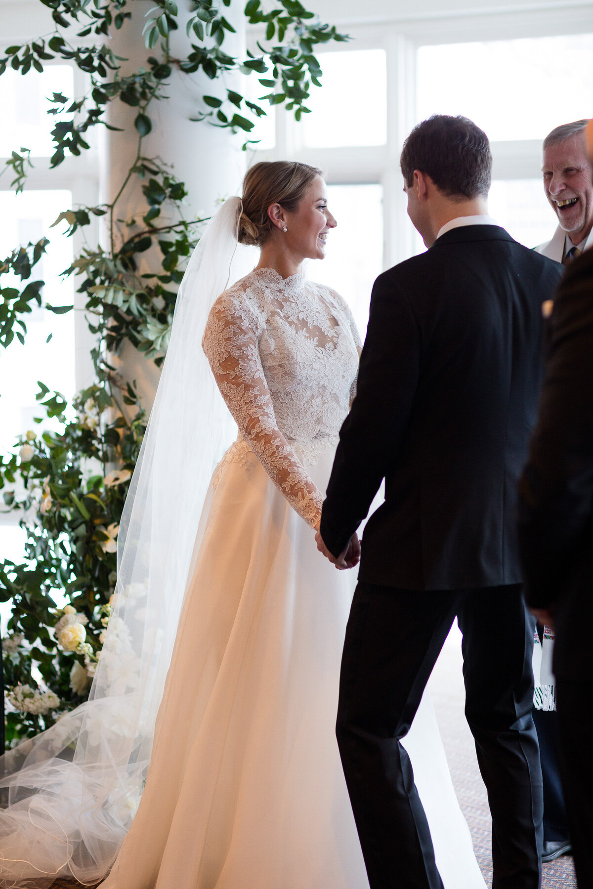 Woodstock-Inn-Vermont-Winter-Wedding-60
