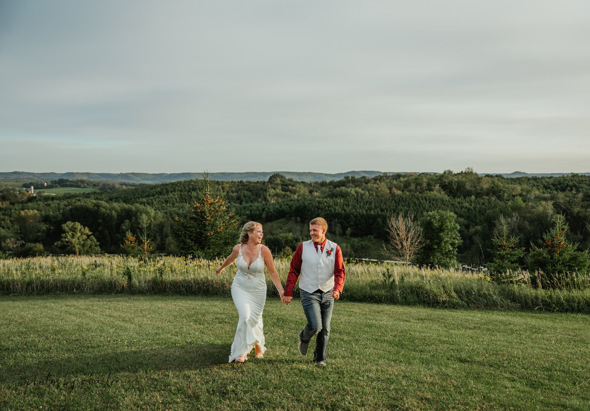 mondovi wedding photographer-123