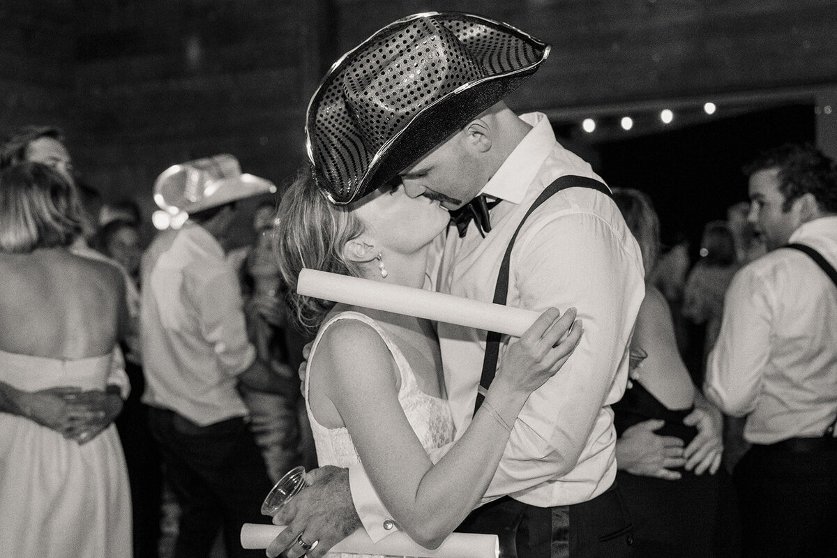 Lauren & Mac Dancing-197-2