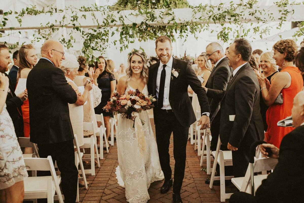 jaclyn-fisher-events-planning-neutral-boho-estate-wedding-in-new-jersey-88