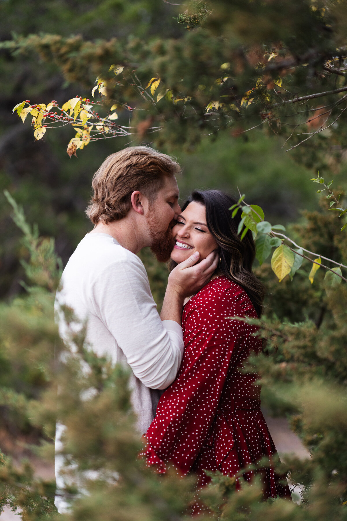 CollegeHillEngagement_Wichita_WeddingPhotographer_CaitlynCloudPhotography1