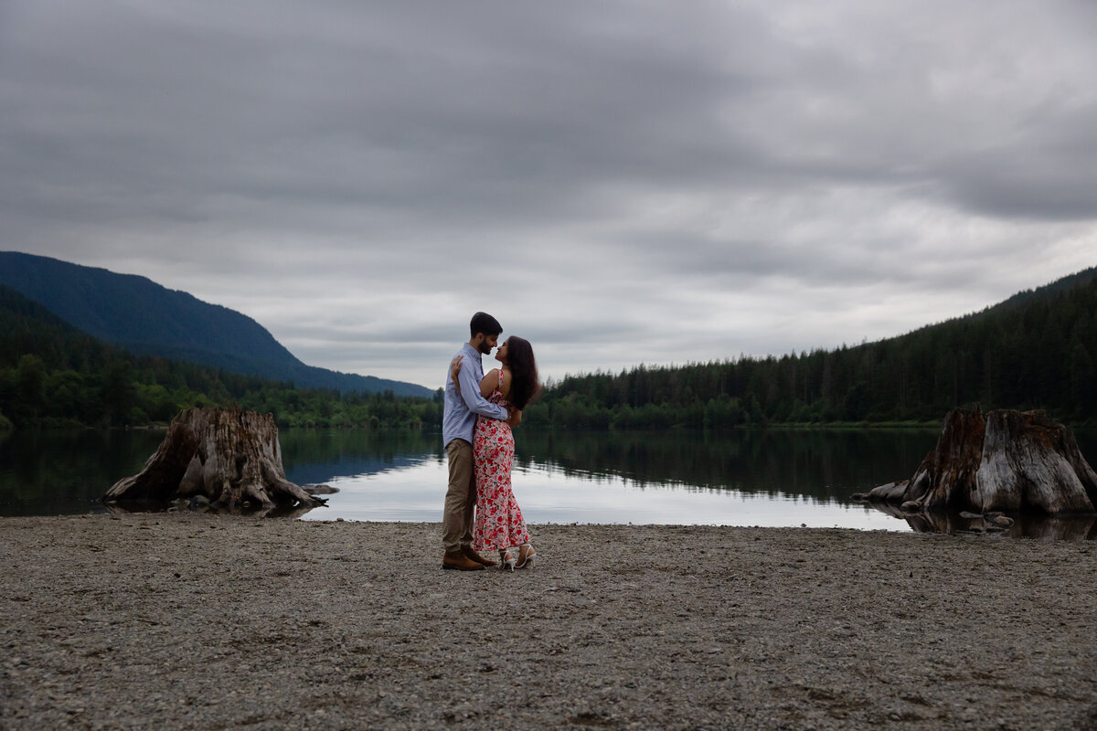 Rattlesnake Lake, North Bend Washington Proposal 062225-188
