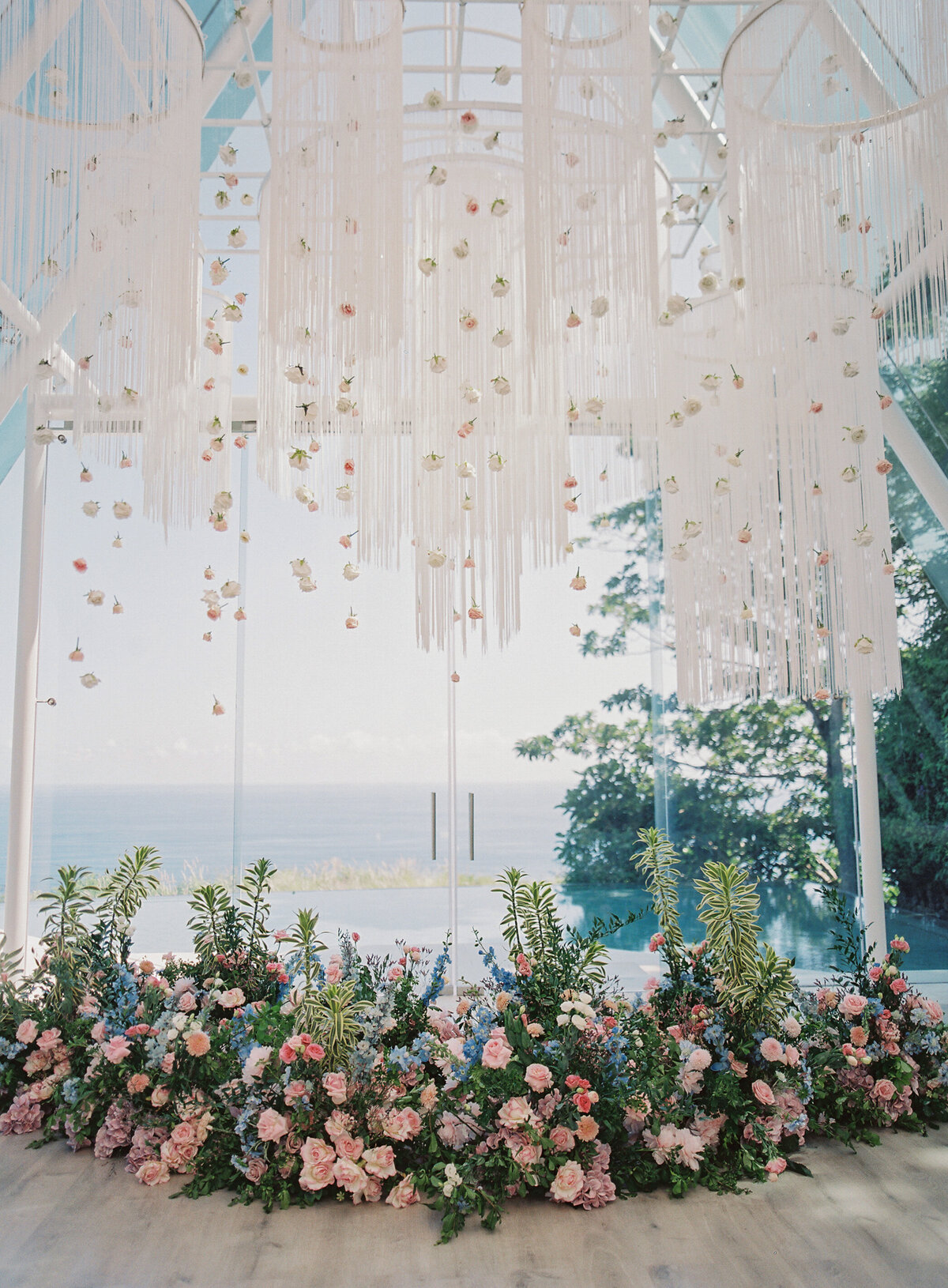 Bali_Venue_glasshouse_Tirtha_Uluwatu_Top_Top_Wedding_Fine_Art_Film_Photographer__Luxury_Wedding_Asian_Vicki_Grafton_Photography.JPG27