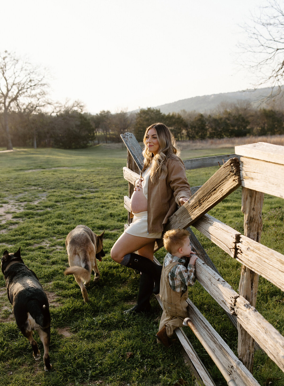 Austin-Lifestyle-Photographer- Rockhey Maternity Story-26