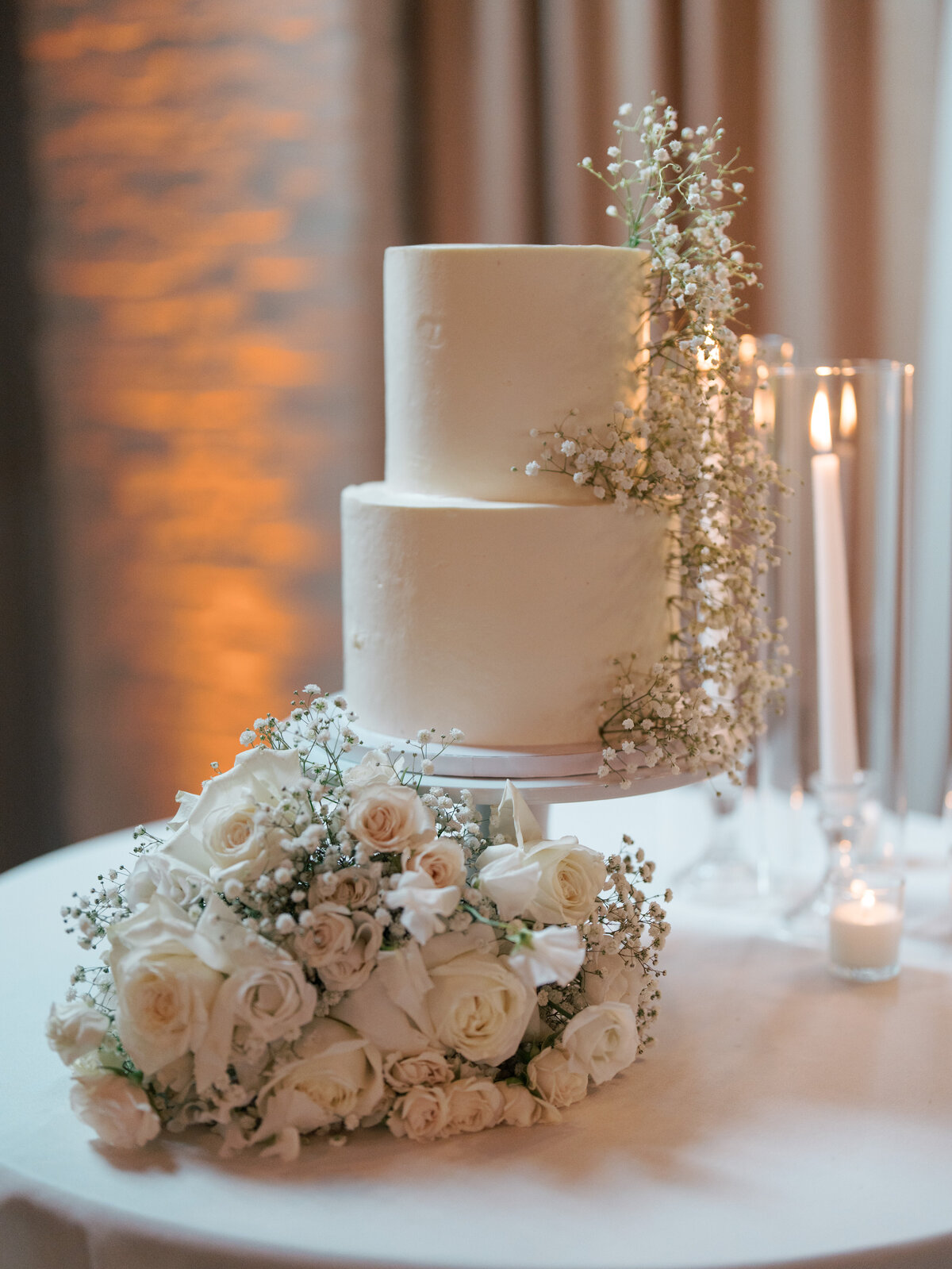 Early-Mountain-Vineyard-Wedding-by-Kiyah-C-Photography-Emma-Rye-682