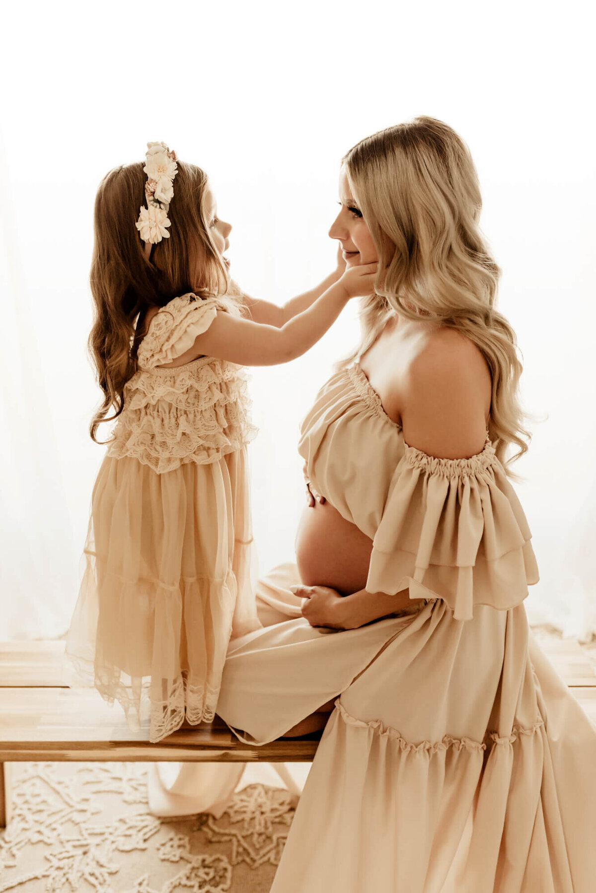 Maternity Photographer OKC