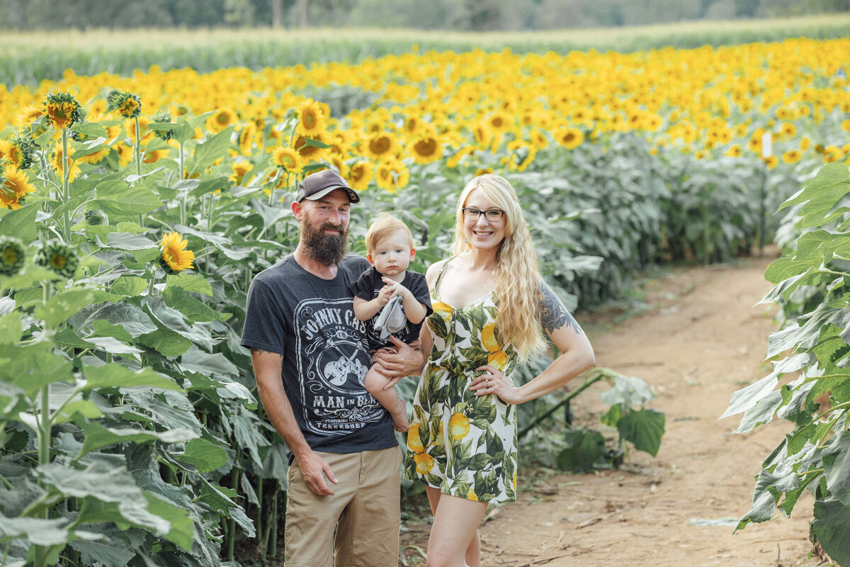 First Birthday Photography | One-year-old celebrating birthday at Von Thun Farms with family | Washington, New Jersey