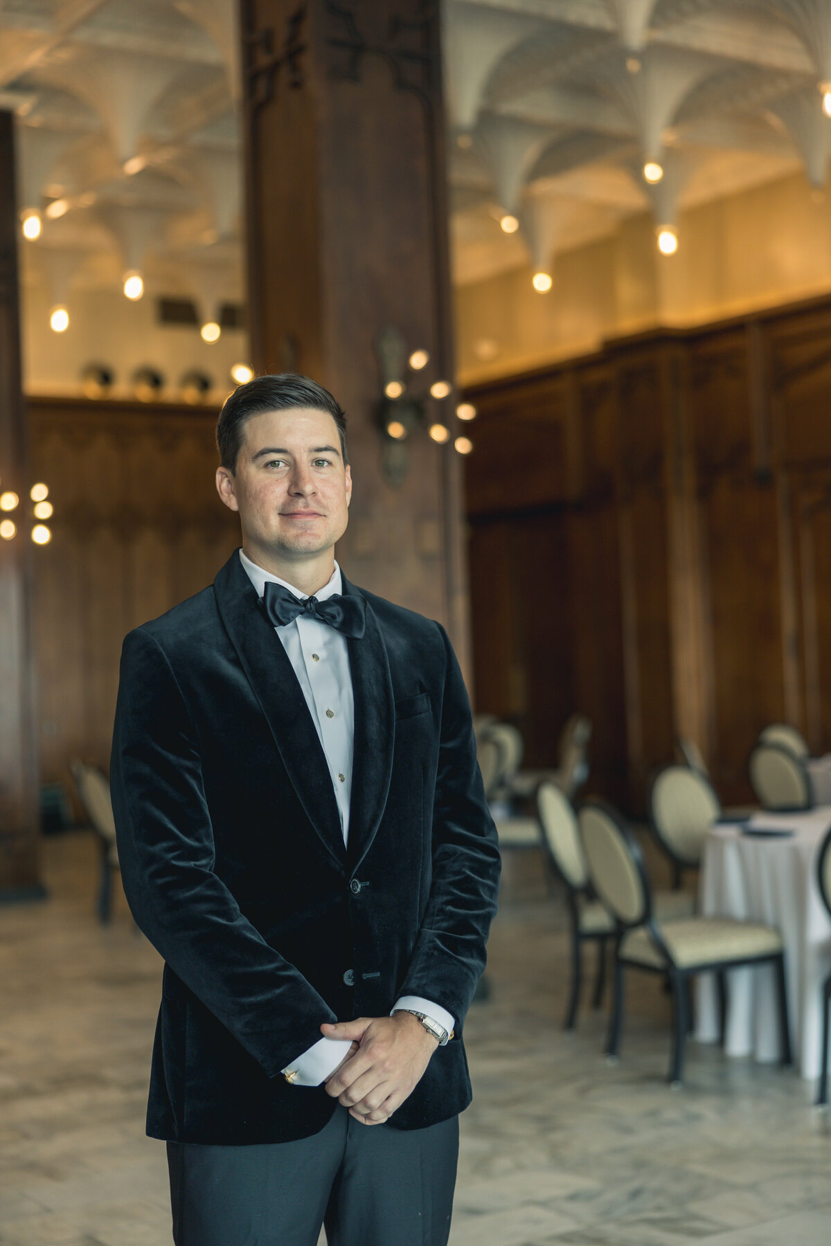 fall - chicago - athletic - association - wedding - chicago