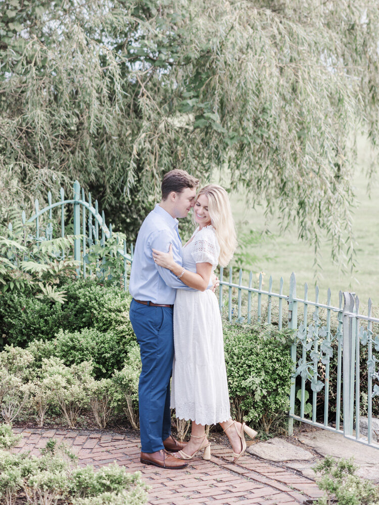 christine-antonio-engagement-session-eolia-mansion-harkness-park-waterford-ct-69