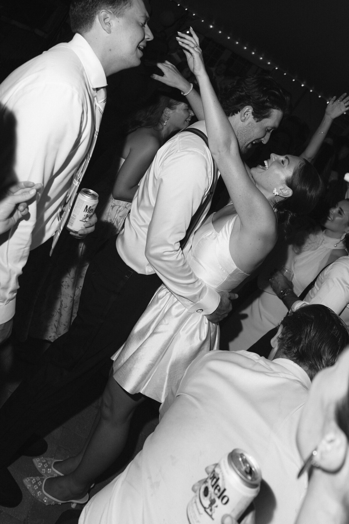 Stunning editorial wedding photography demonstrating sophisticated photography at Lion Rock Farm venue. NYC photographer Lauren Alatriste combines fashion
  photography expertise with authentic documentation, creating imagery that elevates luxury wedding celebration to editorial artistry.