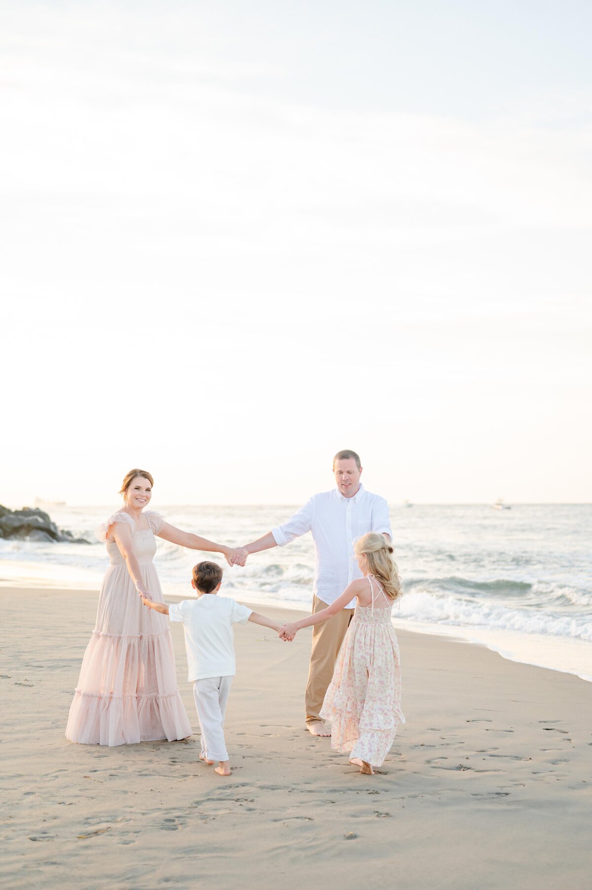 joyful-family-beach-photo