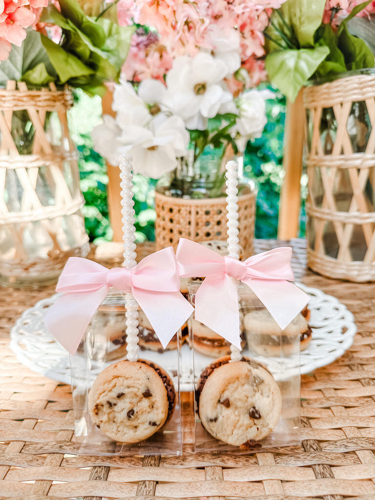 Cookies To Go Favors