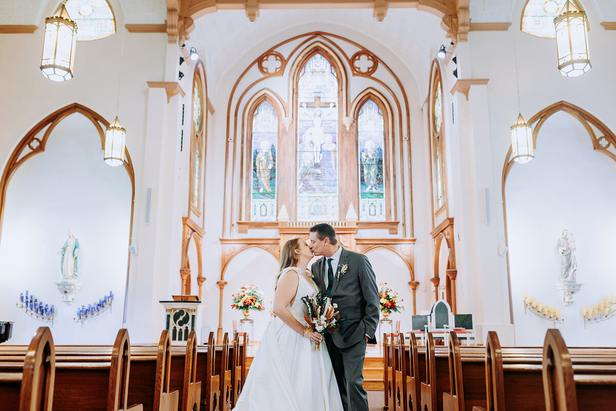 reTheBurrowWeddingPhotography-808