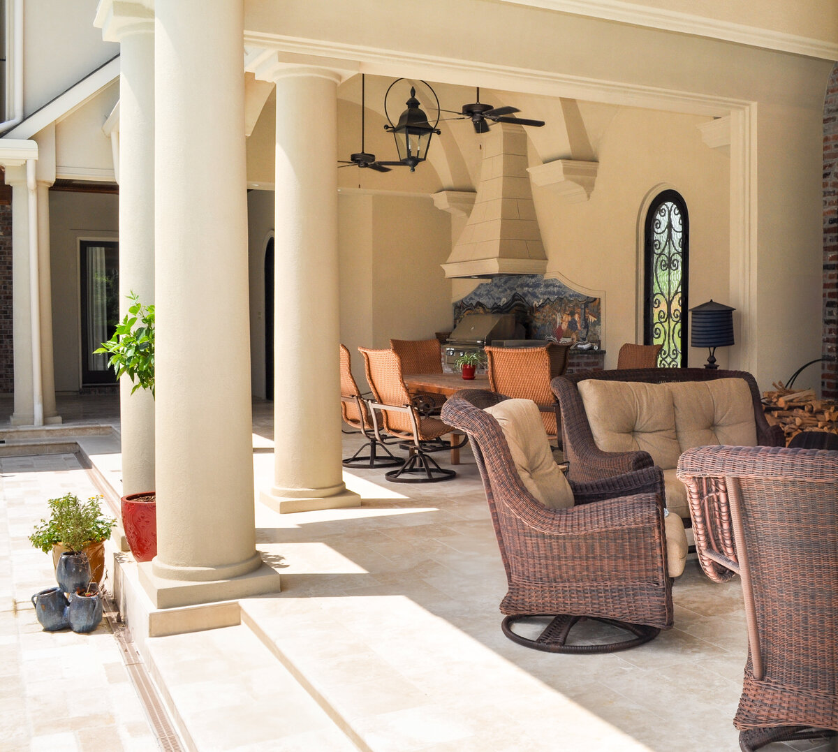 tuscan-villa-italian-inspired-outdoor-home-08