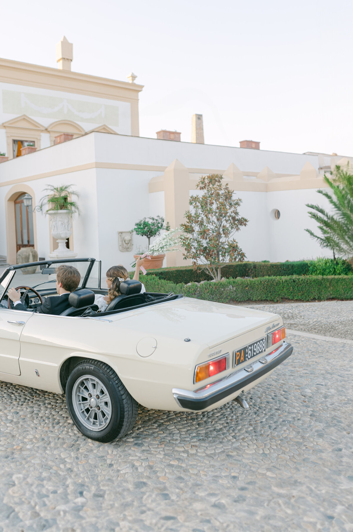 753  - Maila Enea Events - Vintage Alfa Romeo Car - Alberto Gandolfo Rental - Villa Del Gatto Pardo Hotel_ Palermo_ Italy - Joana Senkute Photography