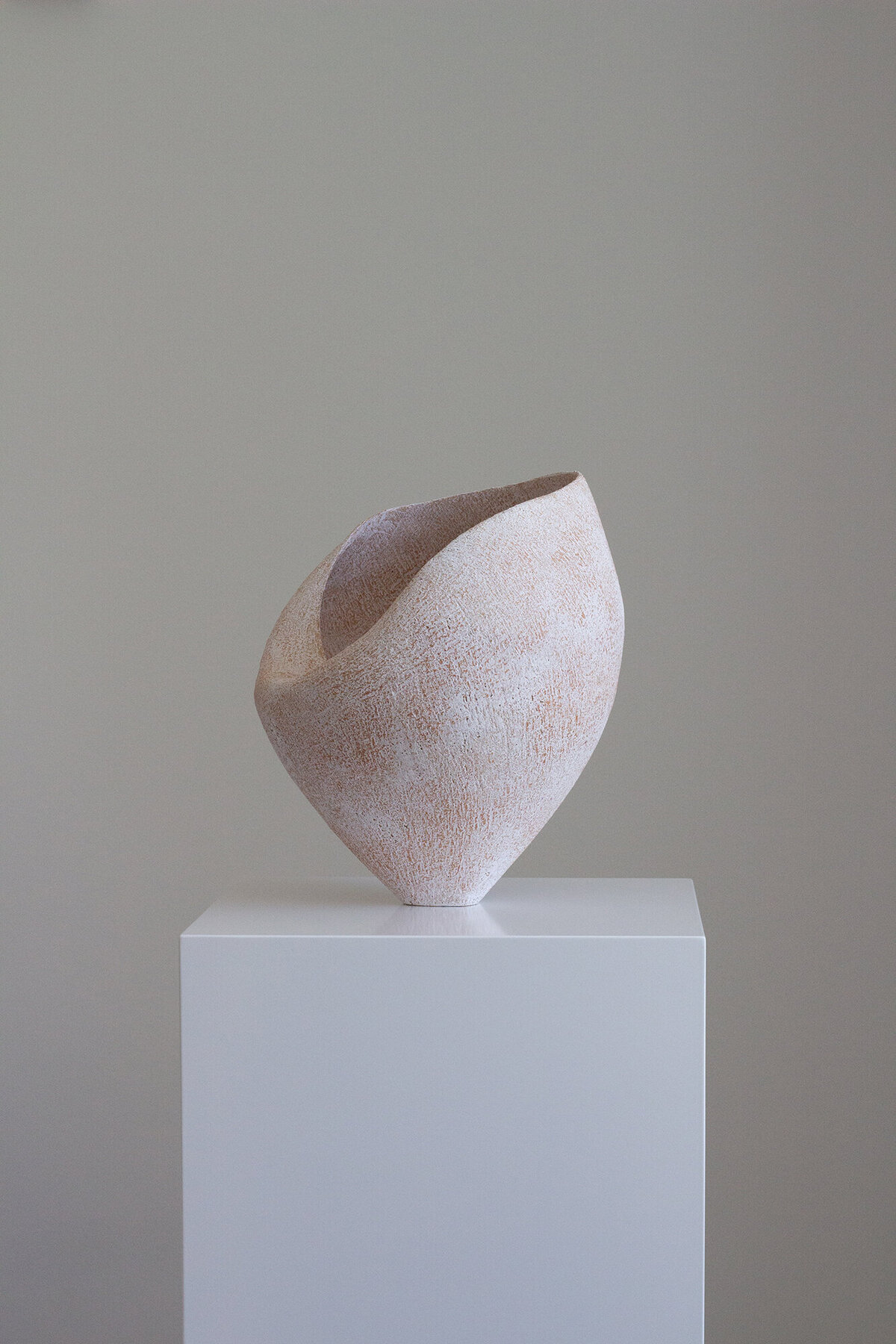 Yasha-Butler-Ceramic-Art-Lithic-Collection-Pergamon-No29-06-2022-5-small