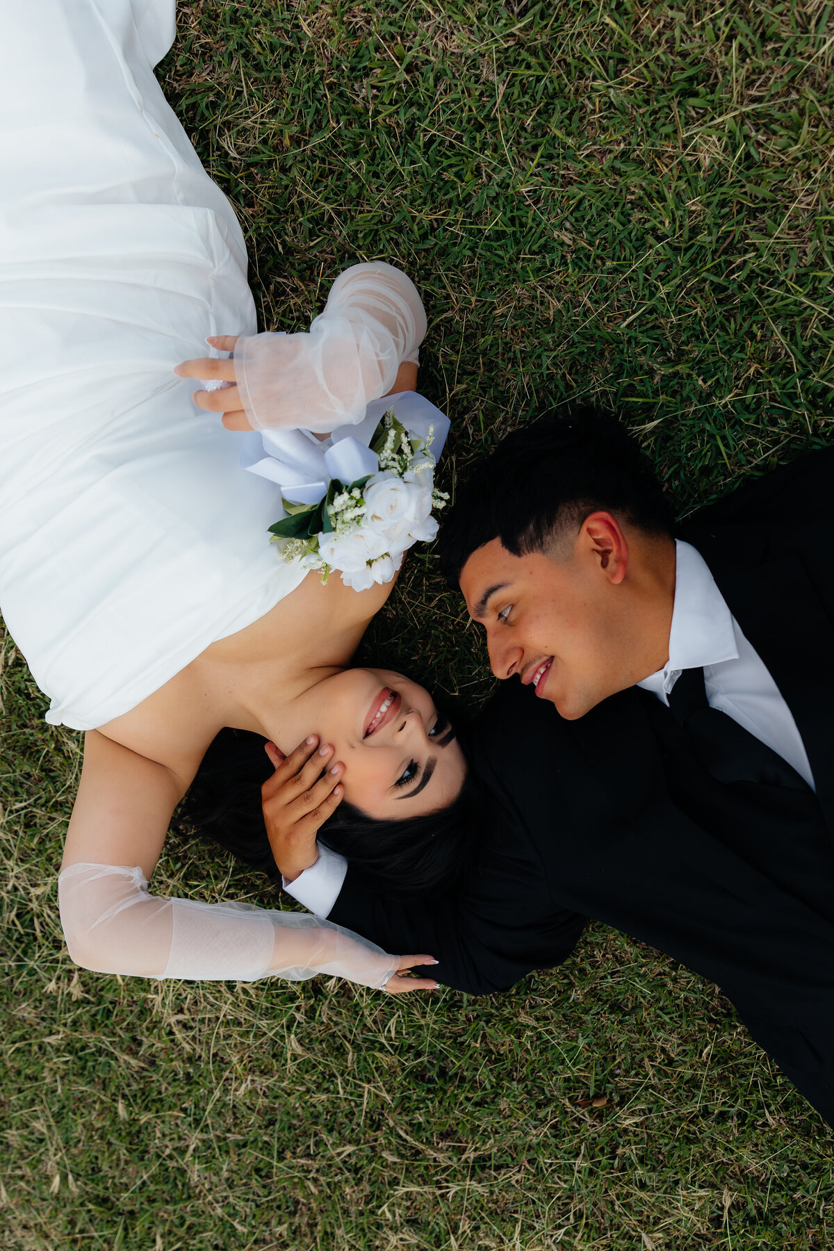 Couple celebrating their elopement with a honeymoon photo session in Hawaii