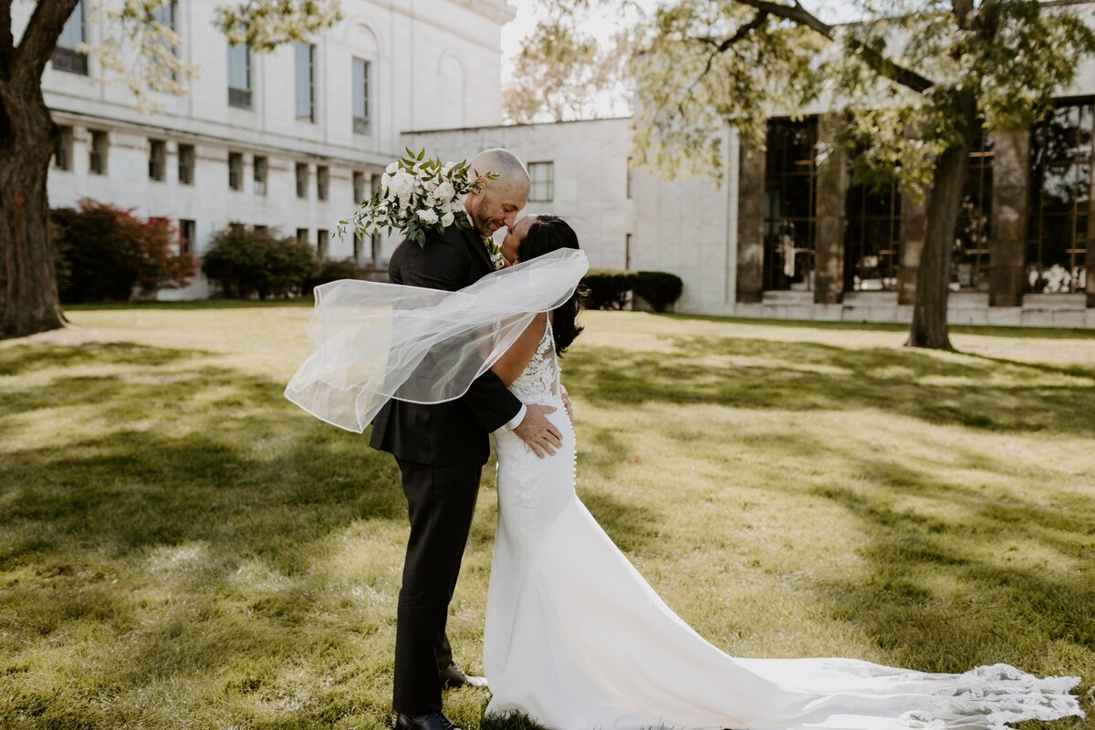 Garden-Theater-Detroit-Michigan-Wedding-Bobby-Raquel-Molly-Grunewald-Photography-864