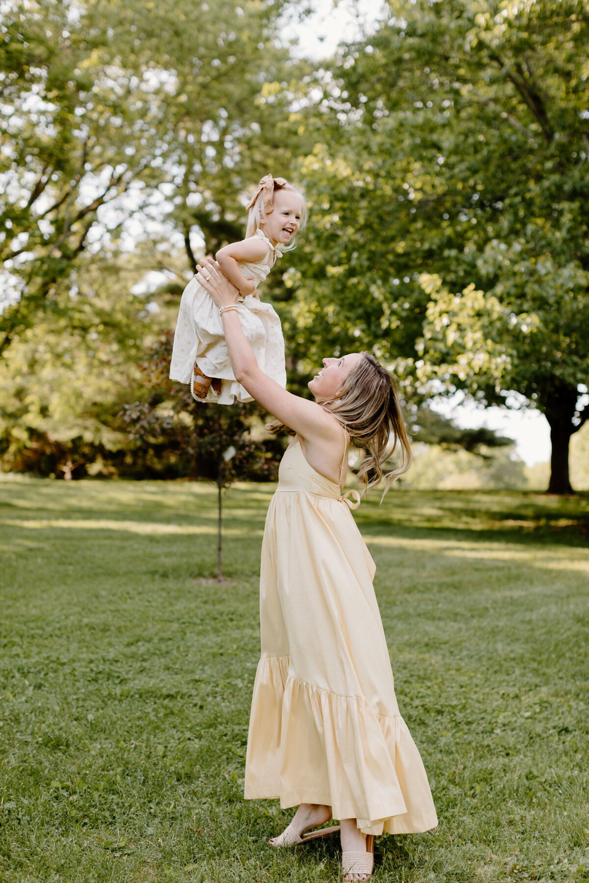 christina_ney_photography_wedding_engagement_lifestyle_photographer_dubuque_iowa_wedding_planning_assistance_adventurous_bold_laidback Family Photography33