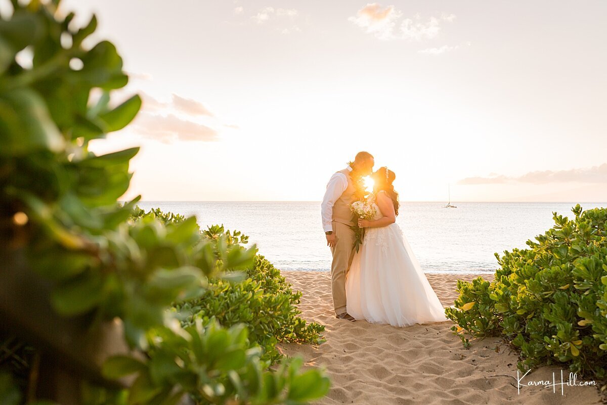 Royal Lahaina Wedding Package SMW