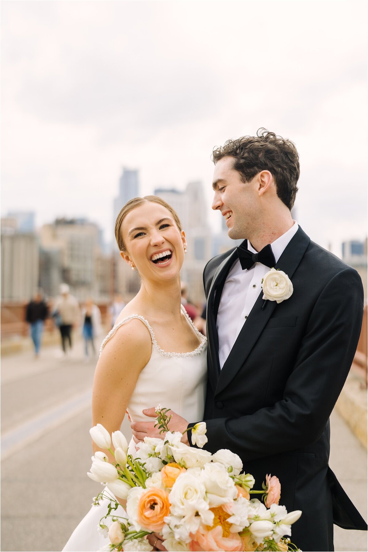 Best-Minneapolis-Wedding-Photographers-1629-201072_rz