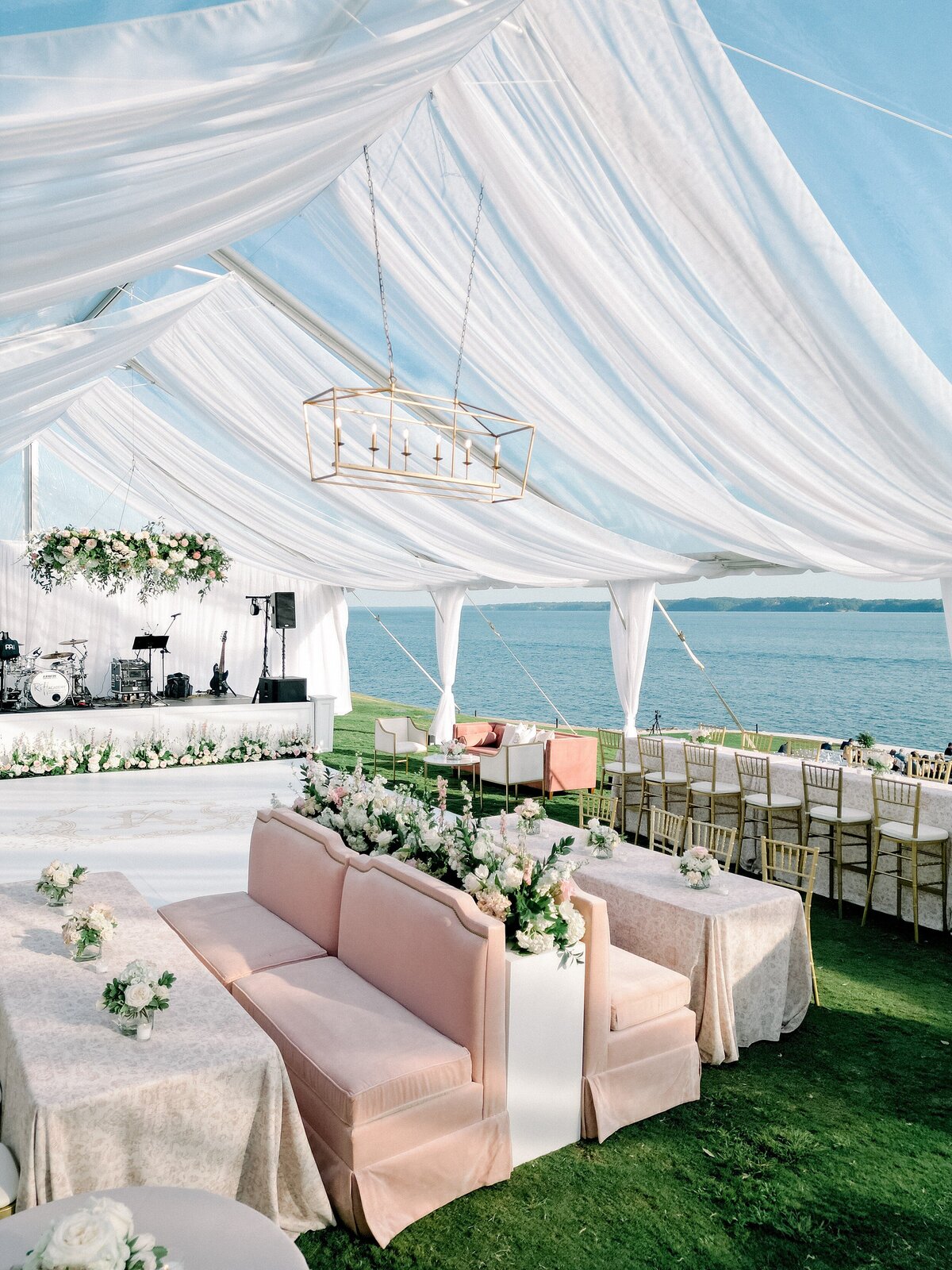 Turtle-Point-Yacht-and-Country-Club-Wedding-1