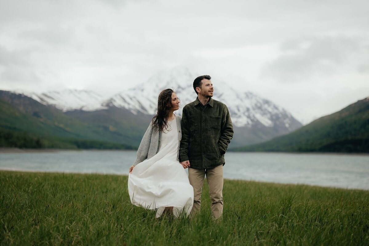 Emily+Joey_Eklutna-Lake-Anniversary_EmeliaKPhotography-28