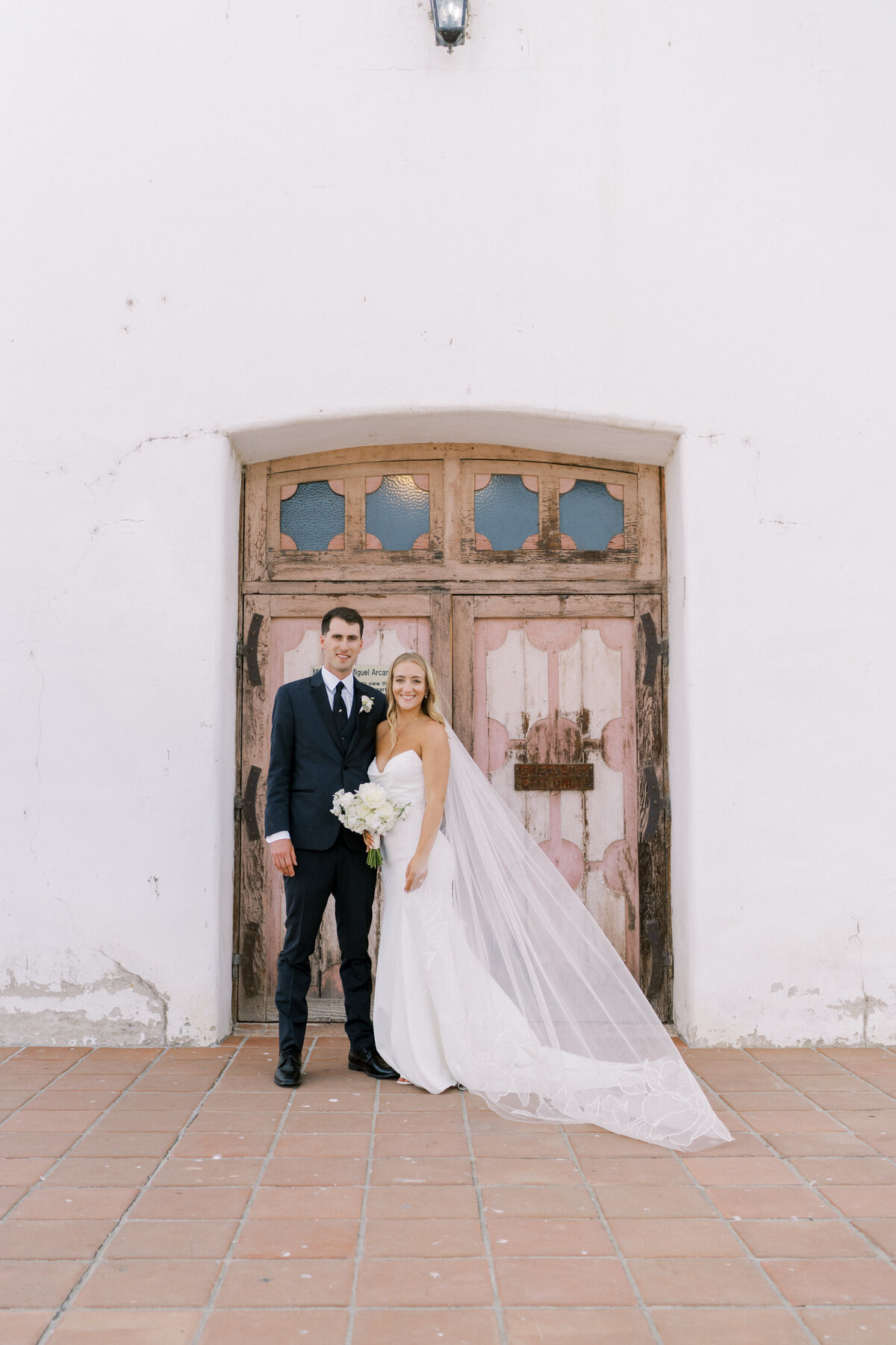 bella-terra-vineyard-wedding-pictures-368