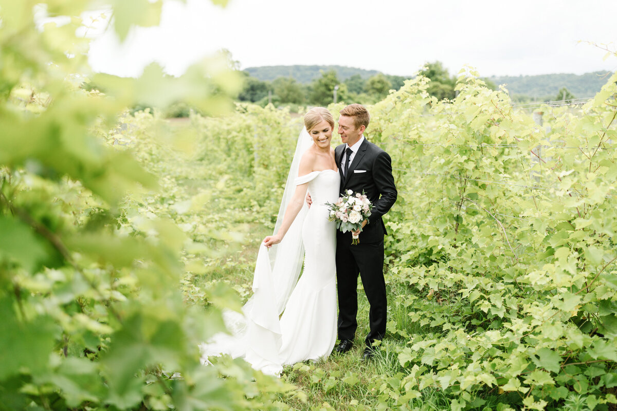 Villa-Bellezza-Pepin-Wisconsin-vineyard-wedding-photographer-shane-long-photography-engaged