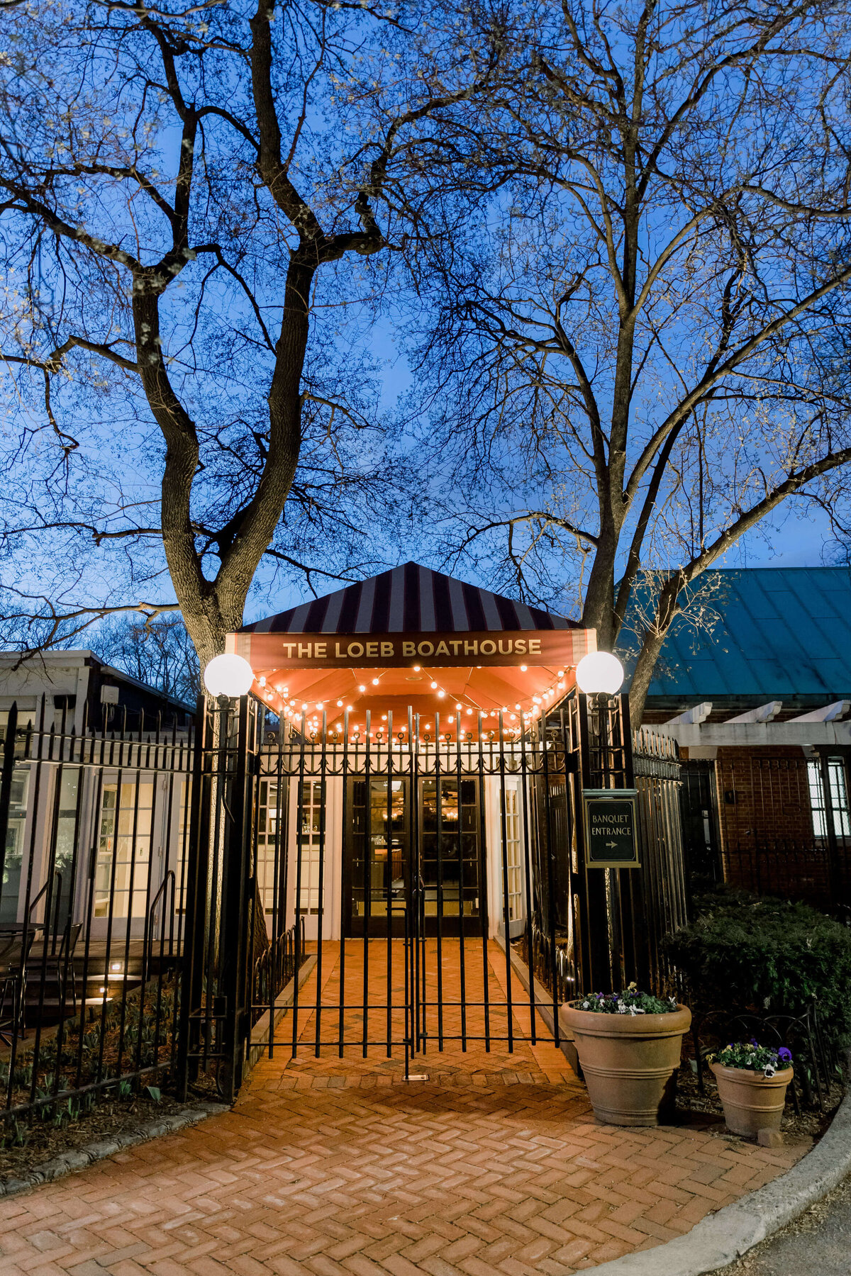 Central_Park_Boathouse_Wedding_070