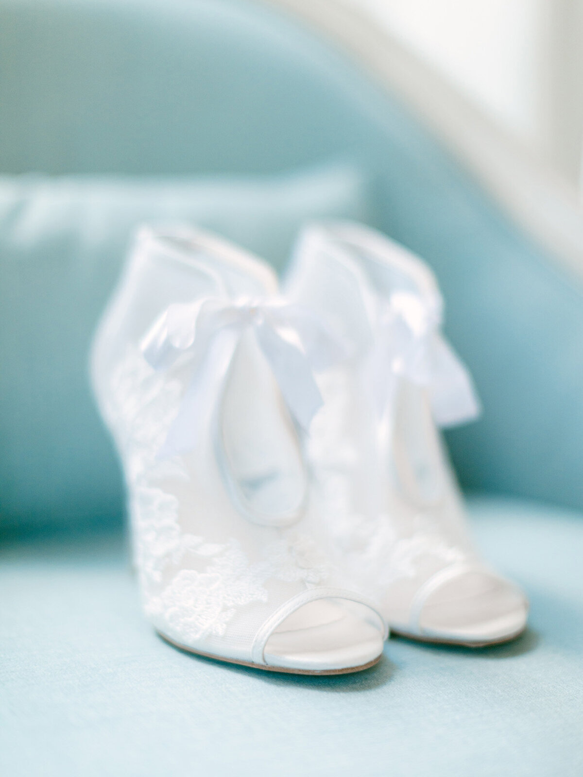 bella belle shoes wedding inspiration blue and white gigi fine art wedding photography