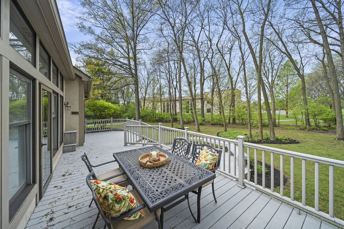 114-web-or-mls-A7405661