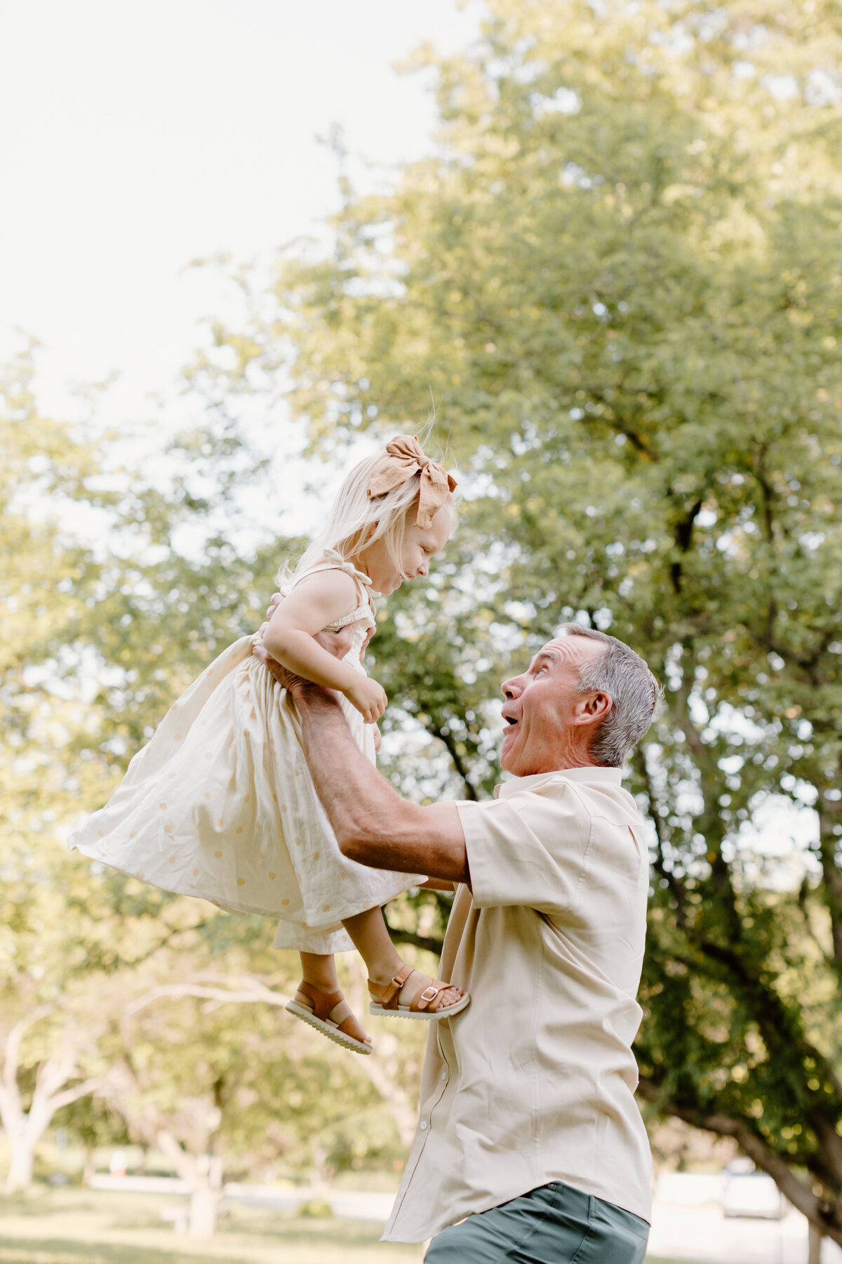 christina_ney_photography_wedding_engagement_lifestyle_photographer_dubuque_iowa_wedding_planning_assistance_adventurous_bold_laidback Family Photography47