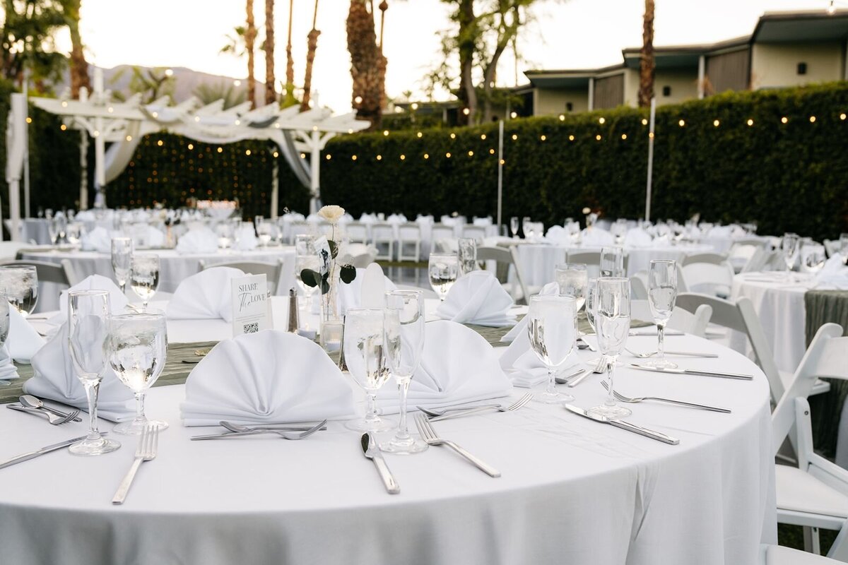 Monique and Van Sneek Peek-17