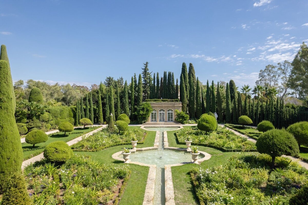 Chateau de la croix des gardes White Eden Weddings