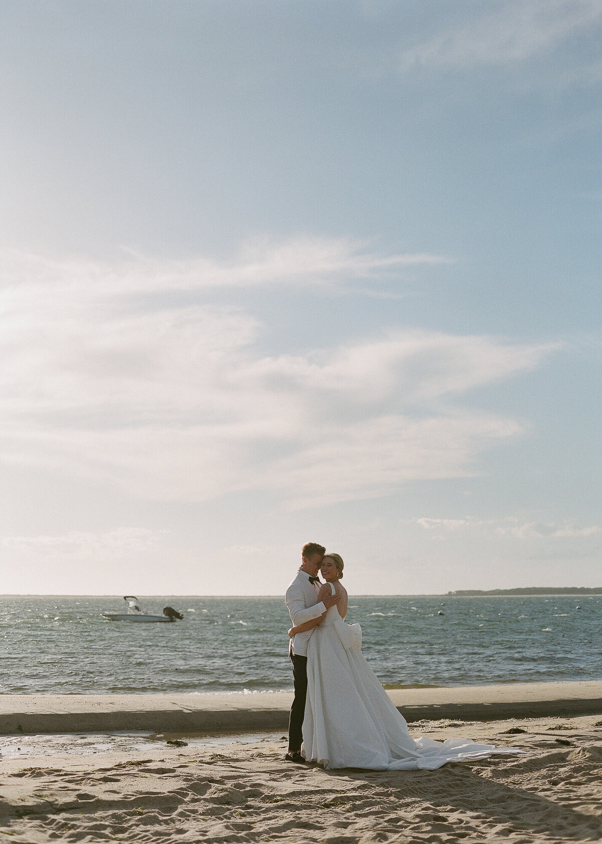 June-Wauwinet-Toppers-Beach-Wedding-Film-081
