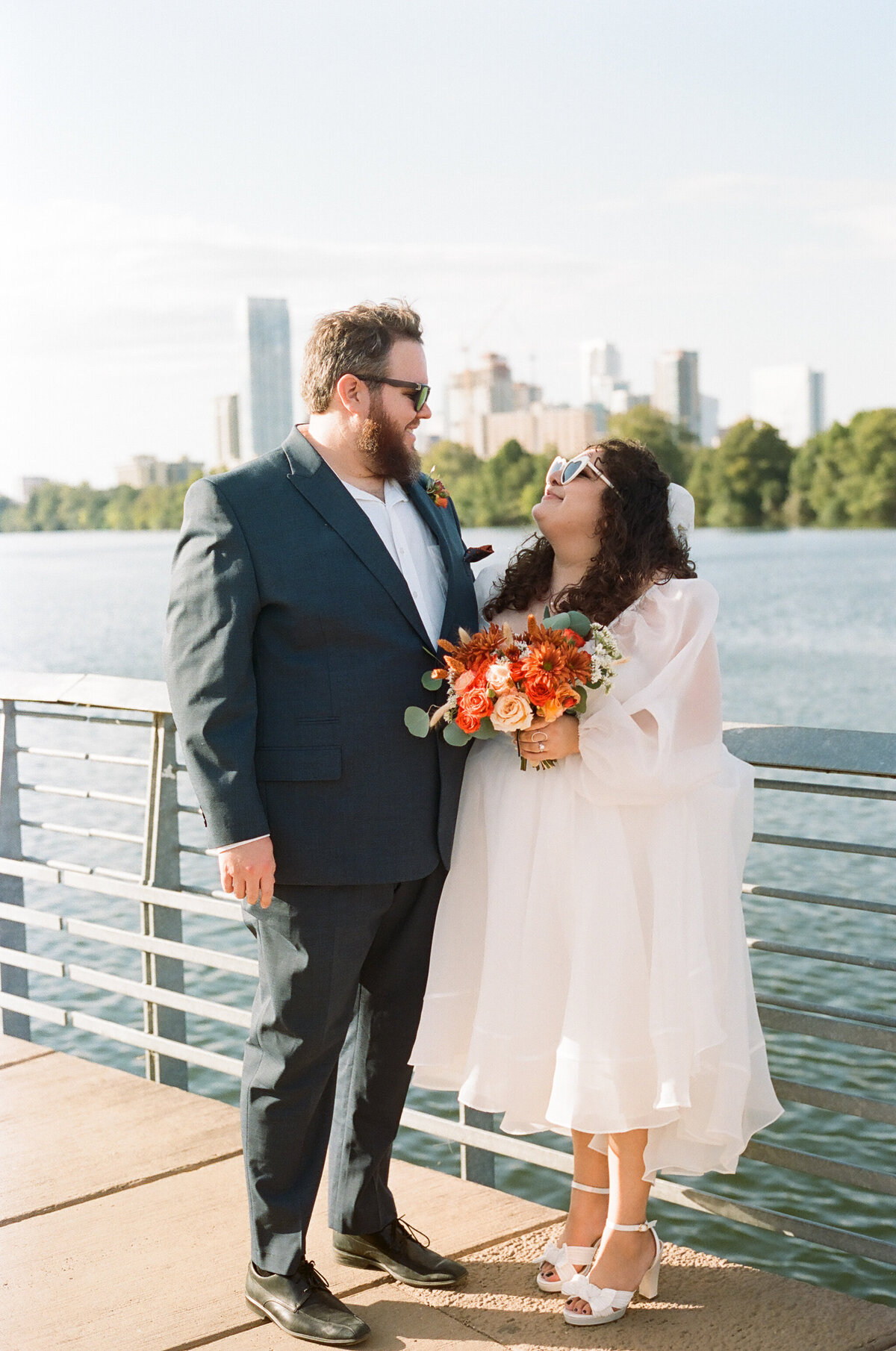 TessLesliePhotos-town-lake-austin-elopement-135